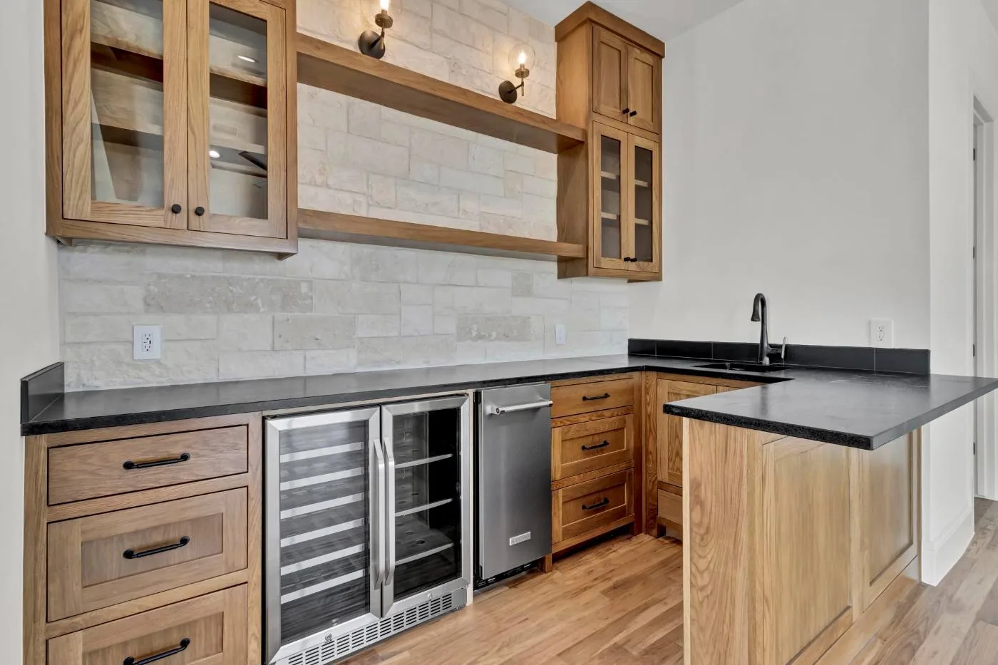 Wet bar